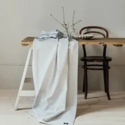 Hedvig duk behandlad